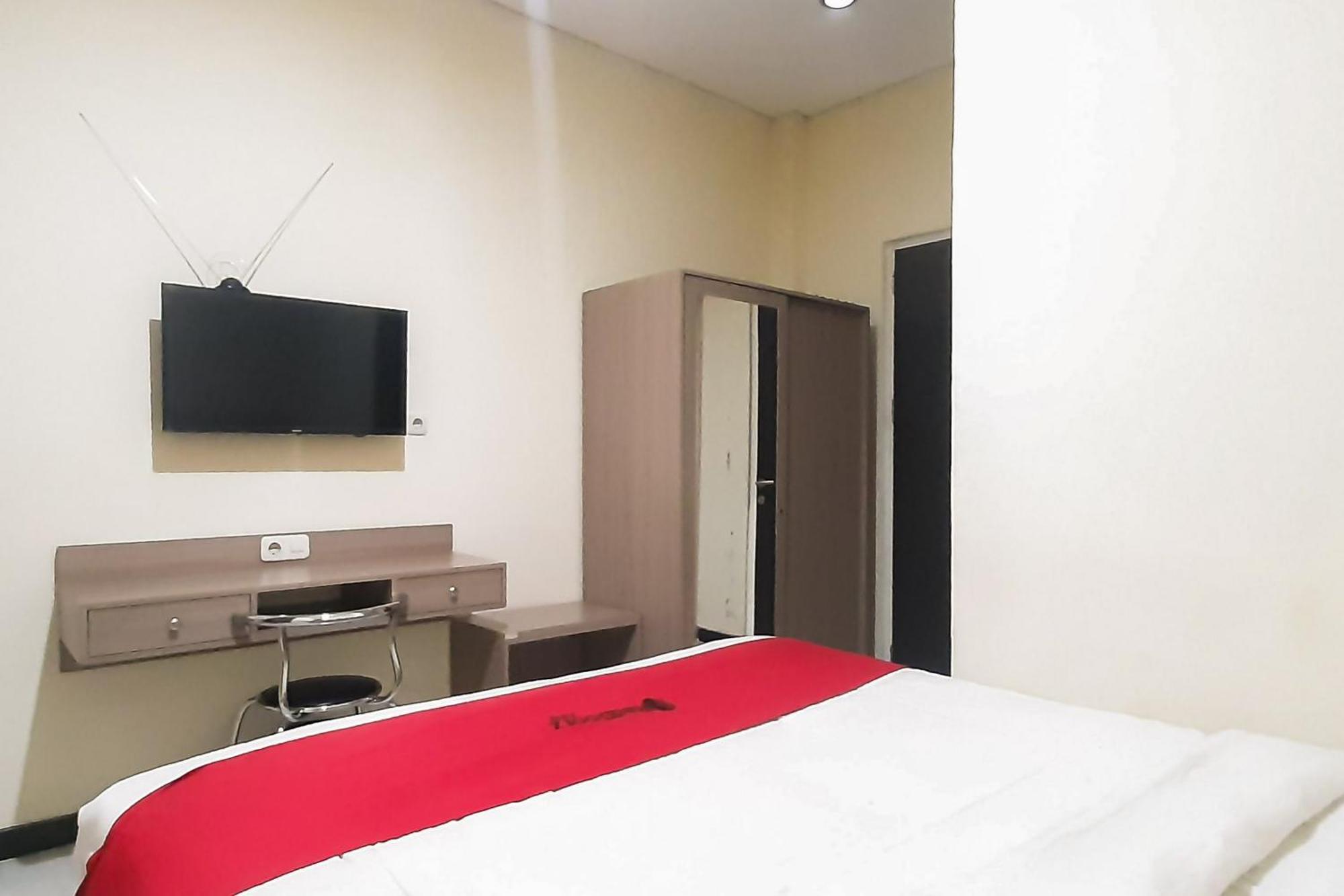 Reddoorz Syariah Near Transmart Mall Palembang Extérieur photo